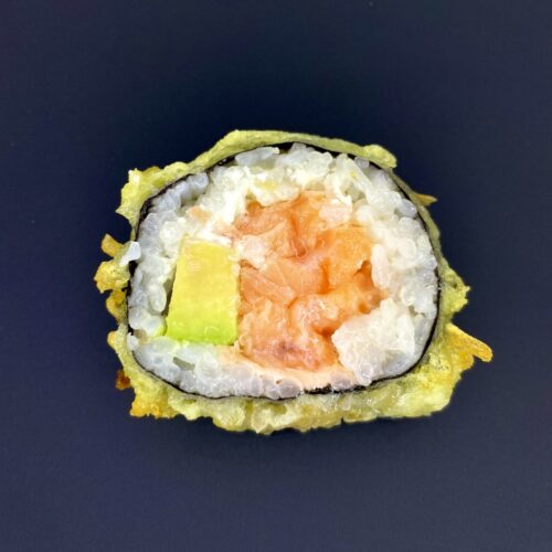 Sake tempura ( philadelphia, awokado, łosoś, cała rolka jest w tempurze)